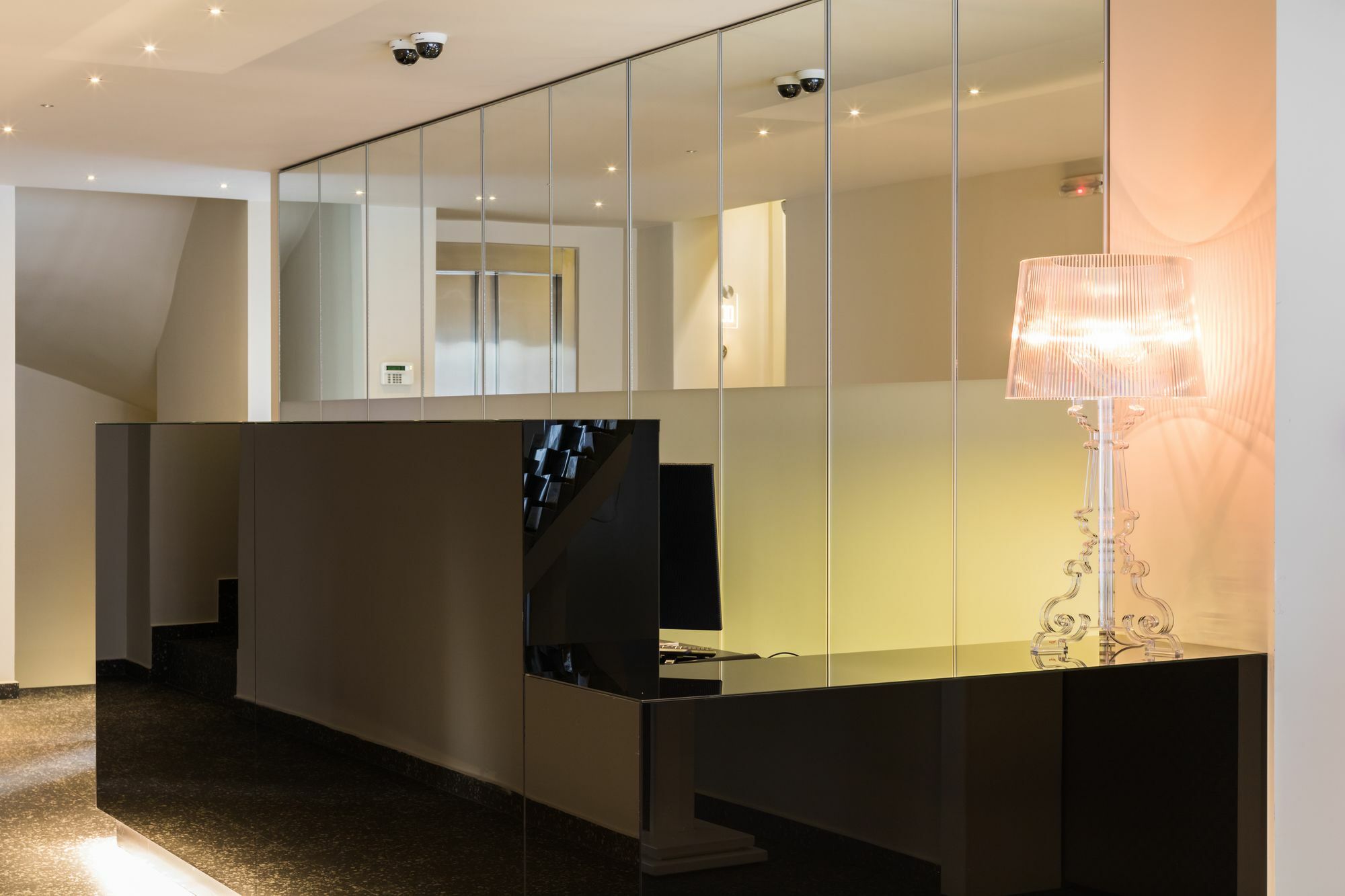 Athens Mosaico Suites&Apartments Atenas Exterior foto